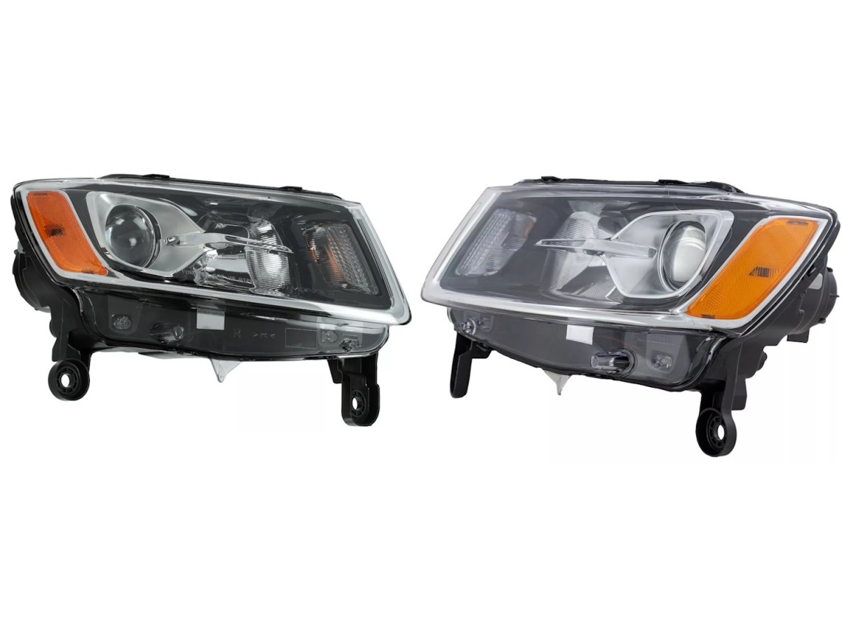 【6819】 Mopar Altitude Blacked Out Headlamps - 68110996AF-68110997AF