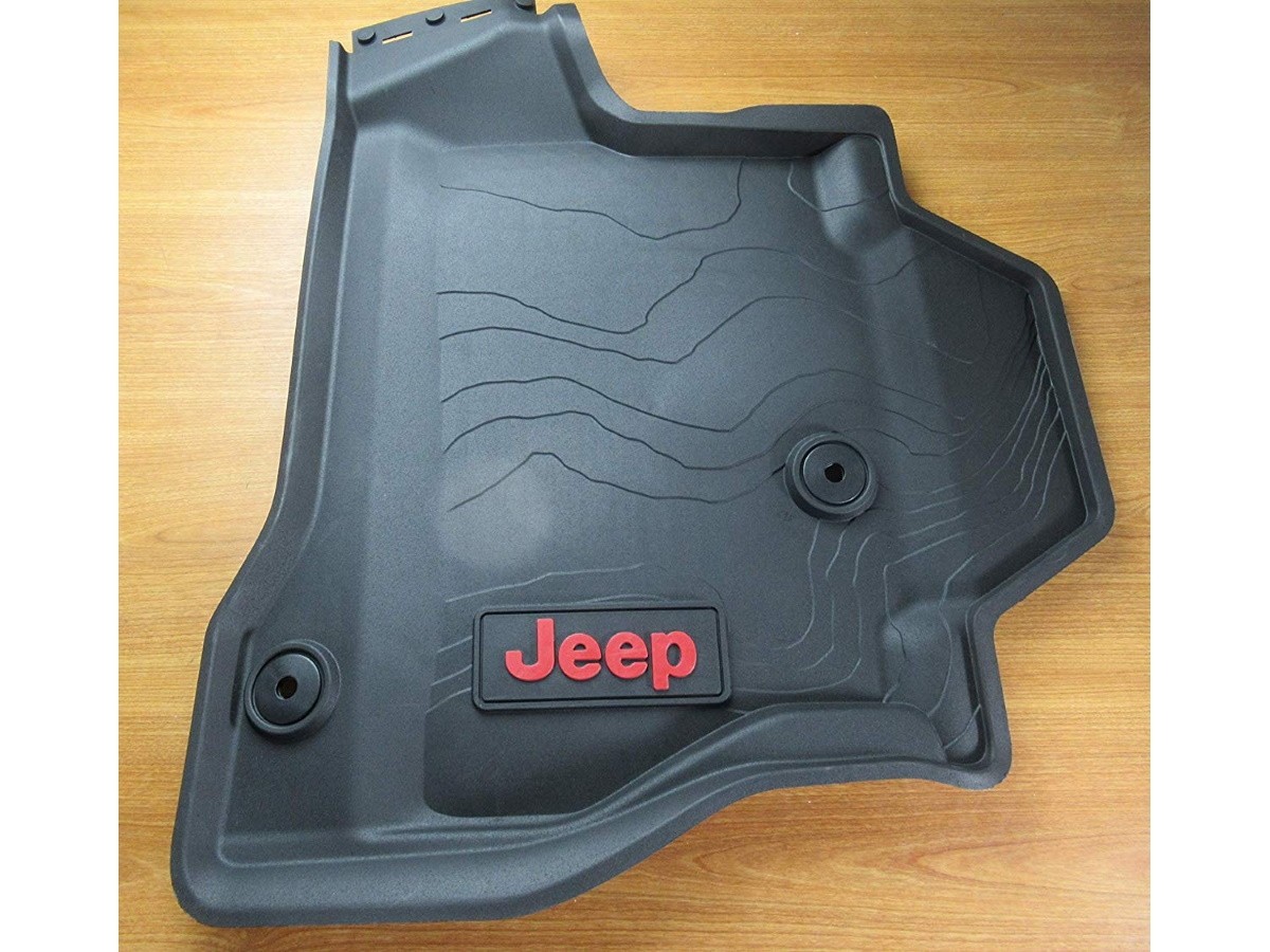 Mopar All Weather Rubber Mats Kit Of Four For Front And Rear Black