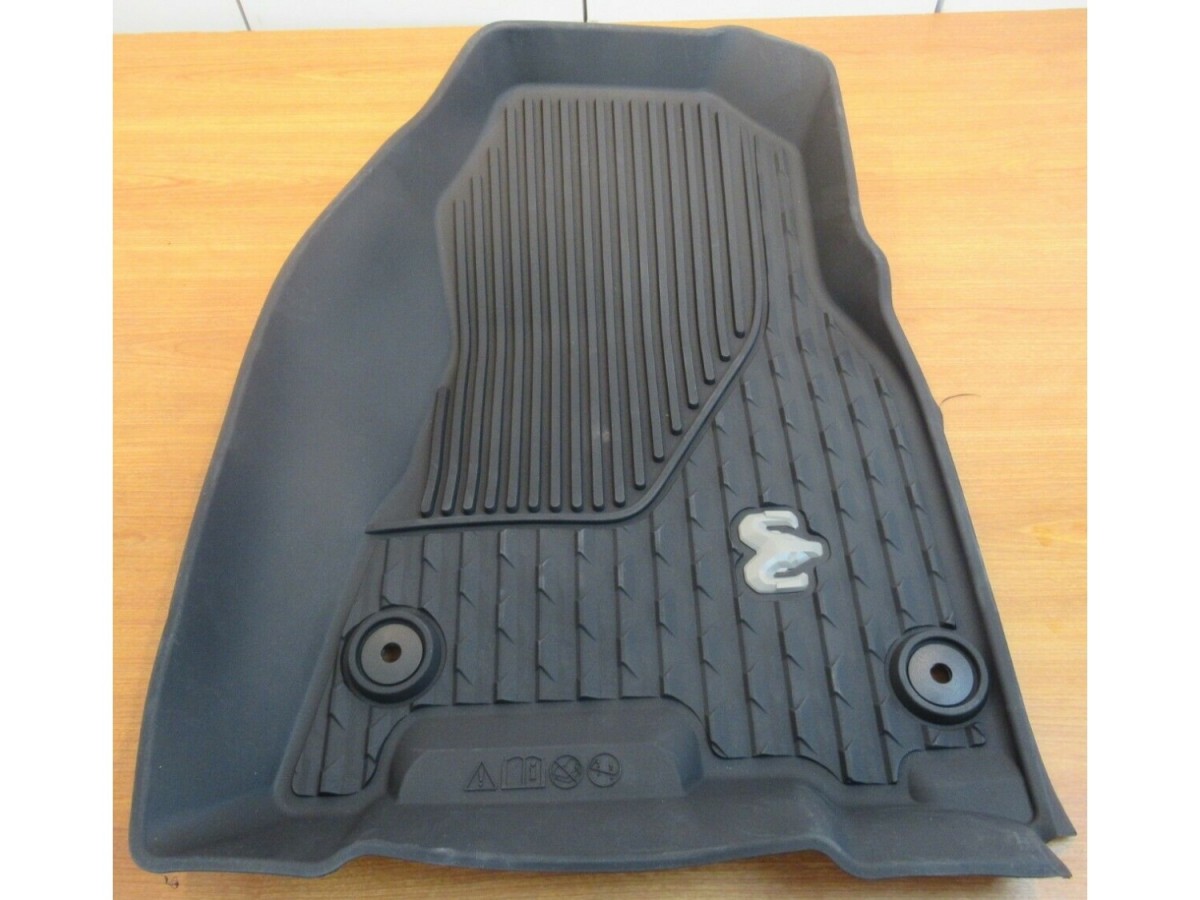 Mopar All-Weather Slush Mats Quad Cab Black W/ Silver Ram's Head