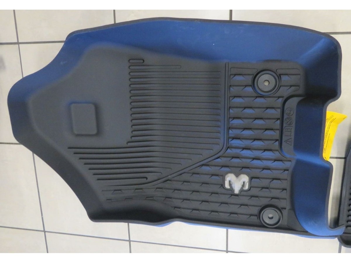 Mopar All-Weather Slush Mats Crew Cab Black - 82216269AB | Mopar